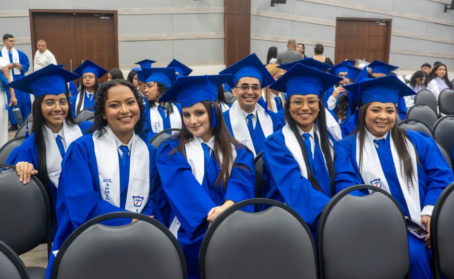 Orgullo INCATEC: Revive los mejores momentos de la Entrega de Certificados 2026-A