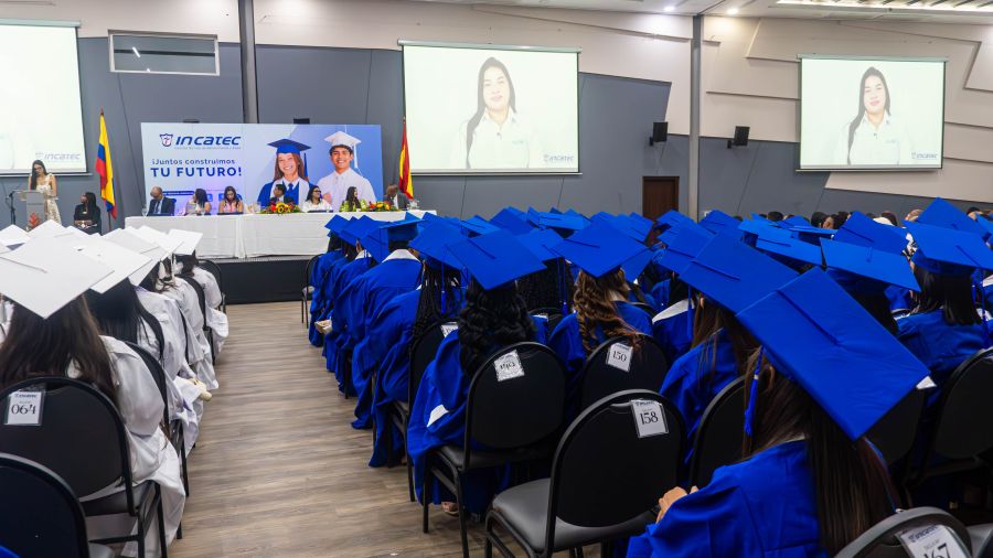 Orgullo INCATEC: Revive los mejores momentos de la Entrega de Certificados 2026-A