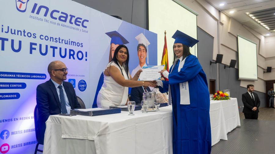 Orgullo INCATEC: Revive los mejores momentos de la Entrega de Certificados 2026-A